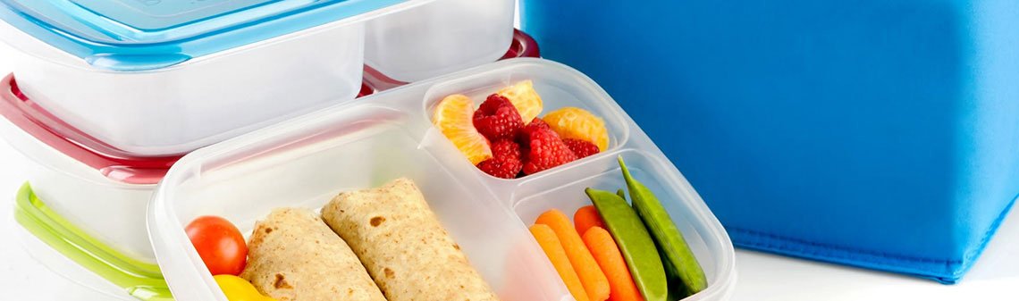 Plastic Ware & Lunchboxes
